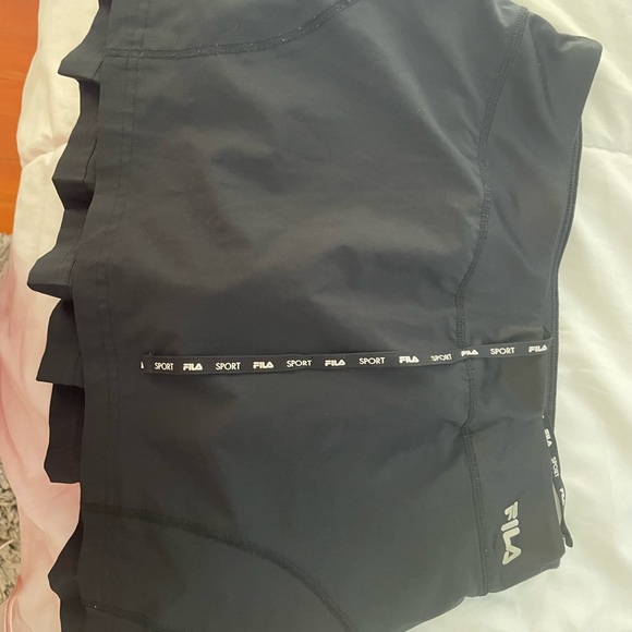 Tennis skirt - Picture 3 of 3